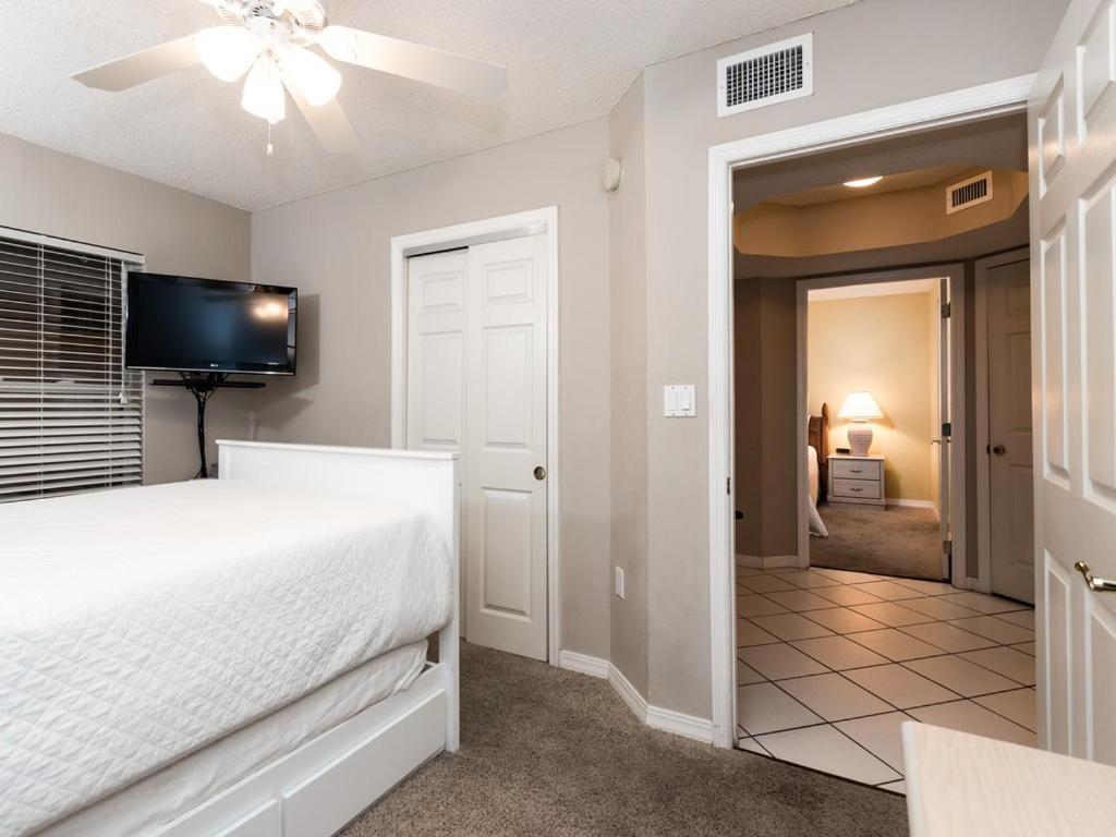 Islander Condominiums III Fort Walton Beach Room photo
